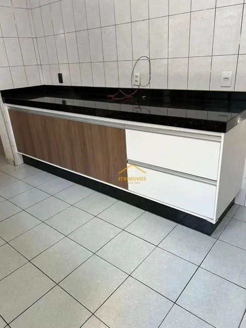 Foto 8 de Casa com 3 quartos à venda e para alugar, 200m2 em Jardim São Jorge, Nova Odessa - SP