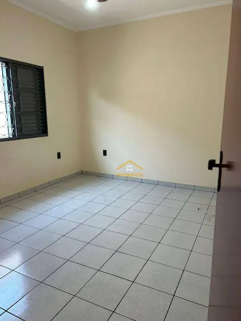 Foto 2 de Casa com 3 quartos à venda e para alugar, 200m2 em Jardim São Jorge, Nova Odessa - SP