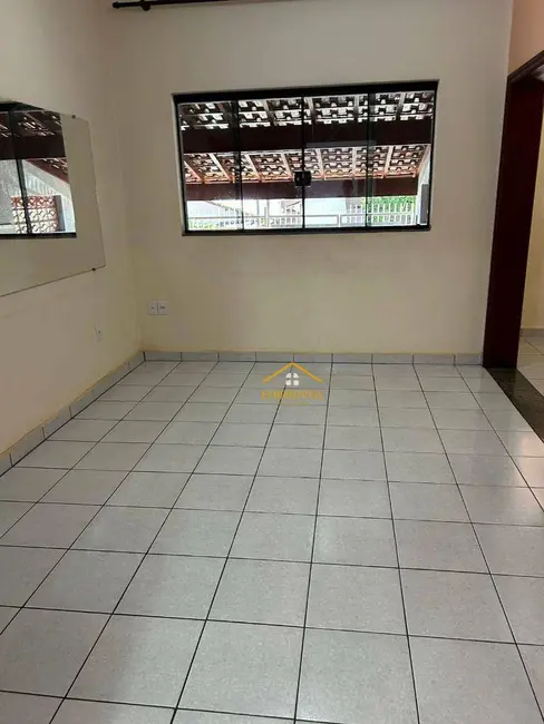 Foto 5 de Casa com 3 quartos à venda e para alugar, 200m2 em Jardim São Jorge, Nova Odessa - SP