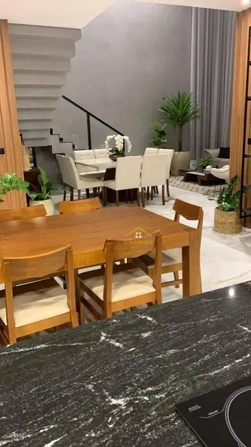 Foto 4 de Casa de Condomínio com 3 quartos à venda, 450m2 em Chácara Letônia, Americana - SP