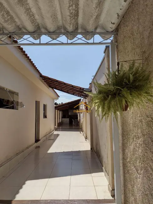 Foto 2 de Casa com 3 quartos à venda, 300m2 em Vila Mathiesen, Americana - SP