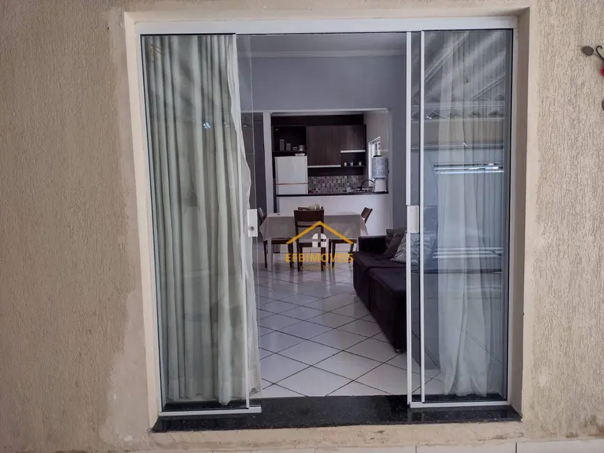 Foto 3 de Casa com 3 quartos à venda, 300m2 em Vila Mathiesen, Americana - SP