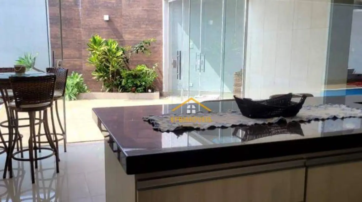 Foto 5 de Casa com 4 quartos à venda, 330m2 em Jardim Werner Plaas, Americana - SP