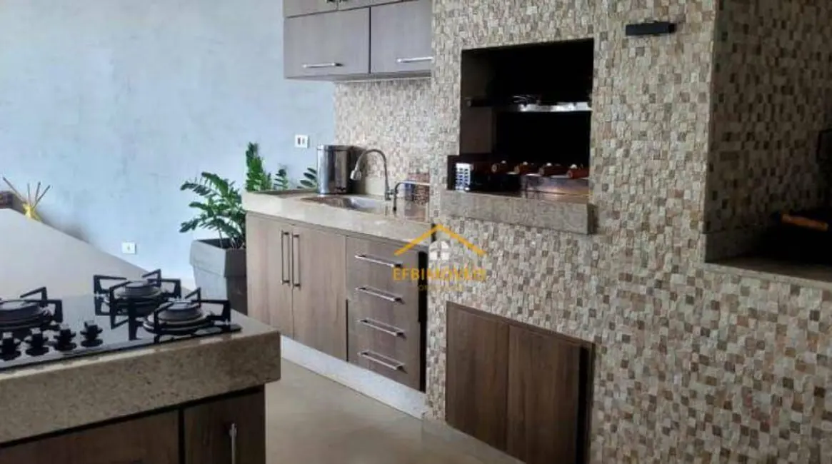 Foto 3 de Casa com 4 quartos à venda, 330m2 em Jardim Werner Plaas, Americana - SP