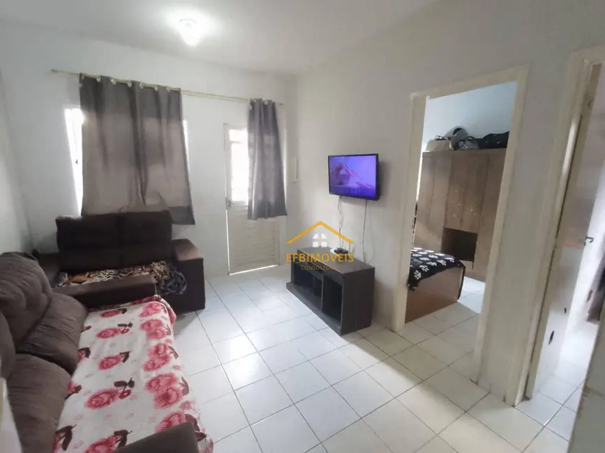 Foto 2 de Casa com 2 quartos à venda, 142m2 em Jardim Residencial Fibra, Nova Odessa - SP