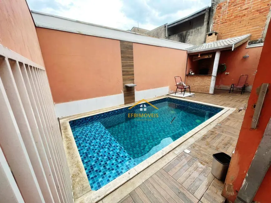 Foto 3 de Casa com 4 quartos à venda, 250m2 em Residencial Bordon, Sumare - SP