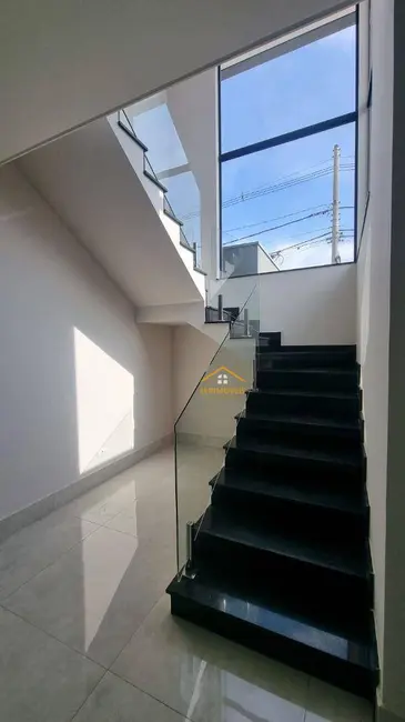 Foto 5 de Casa com 3 quartos à venda, 200m2 em Parque Universitário, Americana - SP