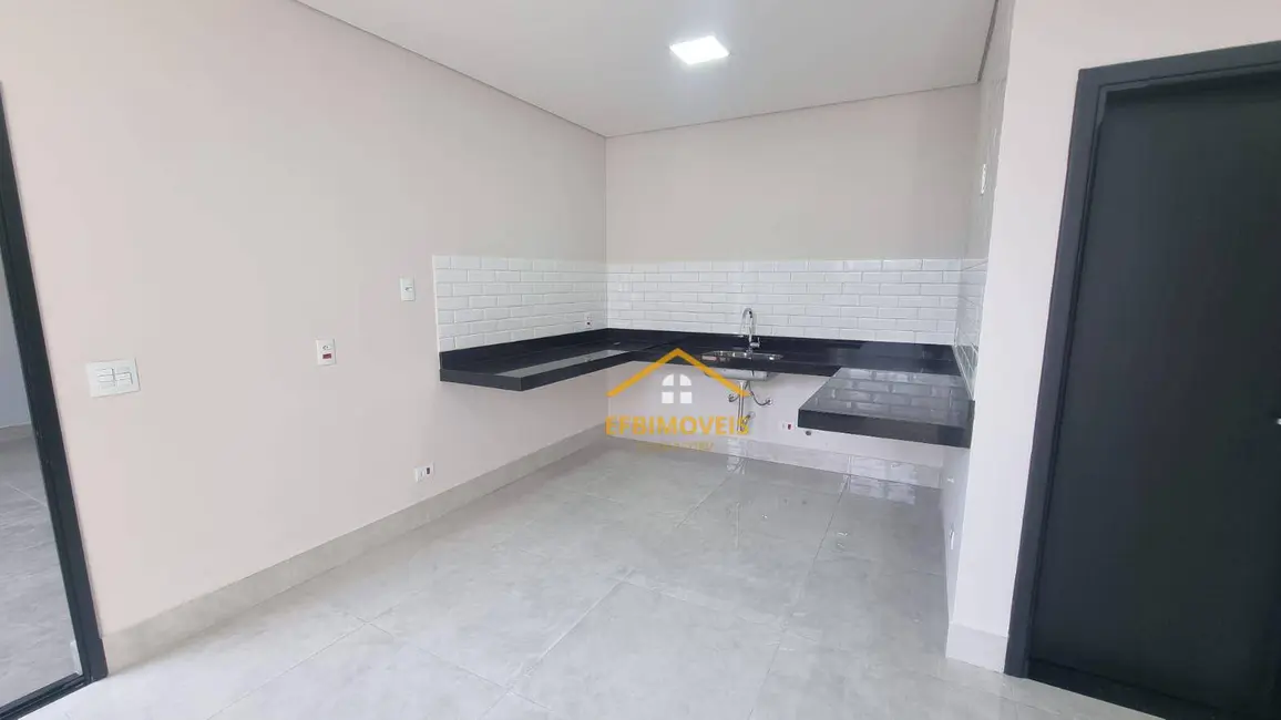 Foto 3 de Casa com 3 quartos à venda, 200m2 em Parque Universitário, Americana - SP