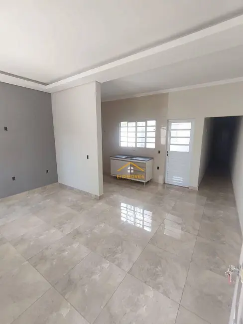 Foto 3 de Casa com 3 quartos à venda, 150m2 em Jardim Santa Rosa, Nova Odessa - SP