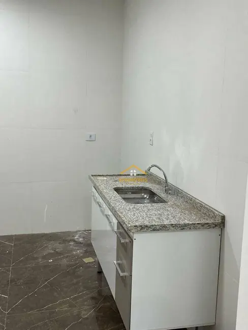 Foto 9 de Sobrado com 3 quartos à venda, 200m2 em Jardim Santa Rita I, Nova Odessa - SP