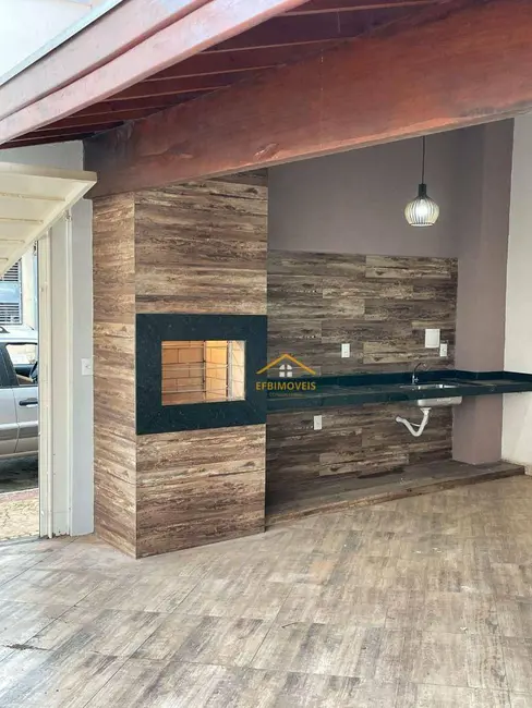 Foto 5 de Sobrado com 3 quartos à venda, 200m2 em Jardim Santa Rita I, Nova Odessa - SP