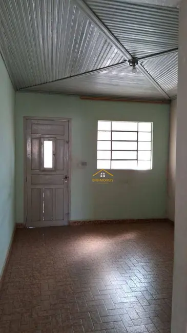 Foto 1 de Casa com 2 quartos à venda, 150m2 em Jardim Santa Rosa, Nova Odessa - SP