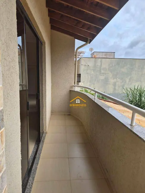 Sobrado com 3 quartos para alugar, 250m2 em Vila Novos Horizontes, Nova Odessa - SP - imagem 3 Foto 3 de Sobrado com 3 quartos para alugar, 250m2 em Vila Novos Horizontes, Nova Odessa - SP