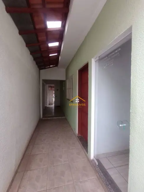 Casa com 3 quartos à venda, 150m2 em Parque Residencial Klavin, Nova Odessa - SP - imagem 5 Foto 5 de Casa com 3 quartos à venda, 150m2 em Parque Residencial Klavin, Nova Odessa - SP