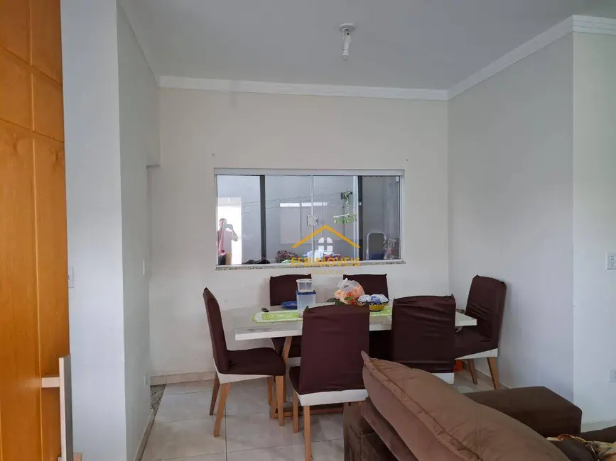 Casa com 3 quartos à venda, 160m2 em Jardim Santa Rita II, Nova Odessa - SP - imagem 9 Foto 9 de Casa com 3 quartos à venda, 160m2 em Jardim Santa Rita II, Nova Odessa - SP