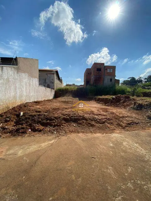 Foto 2 de Terreno / Lote à venda, 200m2 em Jardim Altos do Klavin, Nova Odessa - SP