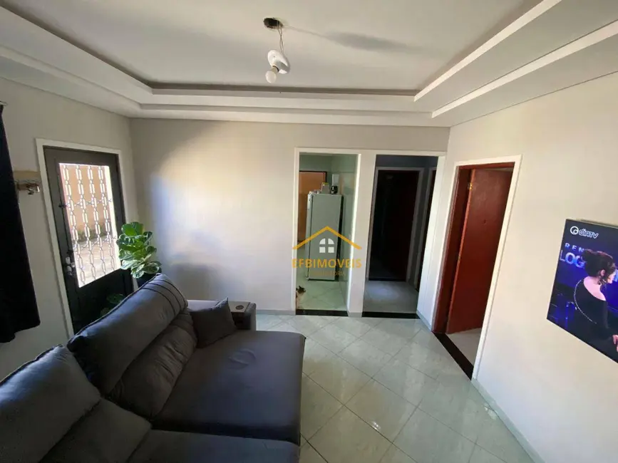 Foto 3 de Casa com 2 quartos à venda, 200m2 em Jardim Capuava, Nova Odessa - SP