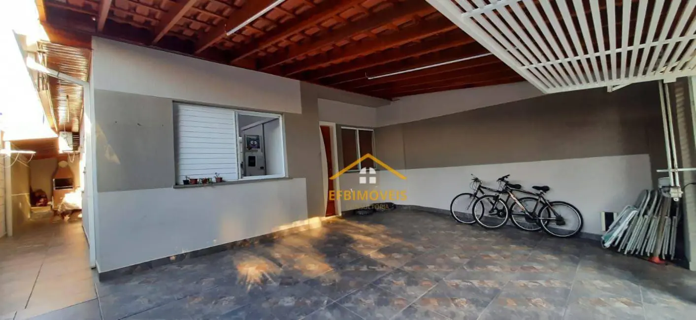 Foto 1 de Casa com 3 quartos à venda, 200m2 em Jardim Residencial Fibra, Nova Odessa - SP