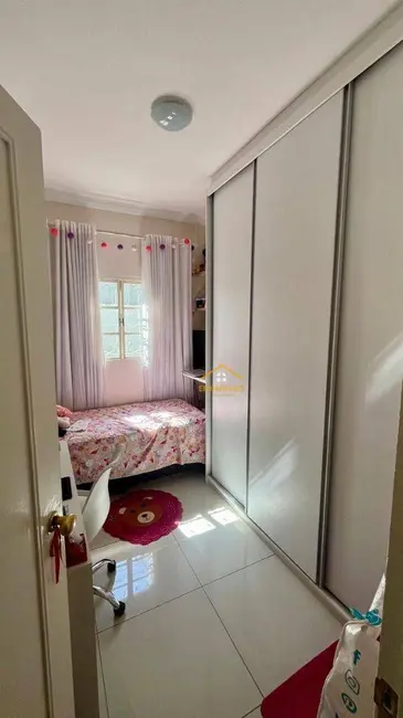 Foto 4 de Casa com 3 quartos à venda, 200m2 em Jardim da Alvorada, Nova Odessa - SP