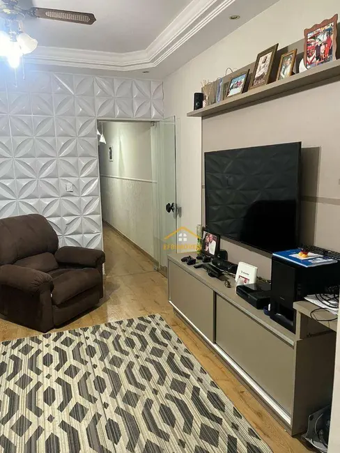 Foto 2 de Sobrado com 3 quartos à venda, 150m2 em Jardim Santa Rosa, Nova Odessa - SP