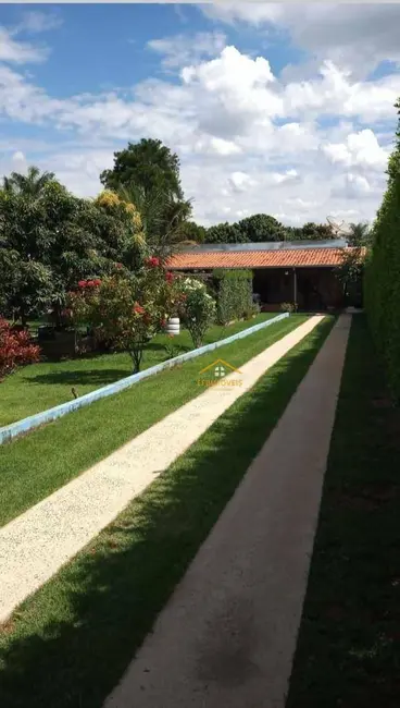 Foto 1 de Chácara com 2 quartos à venda, 1100m2 em Recanto do Guaraparí, Nova Odessa - SP