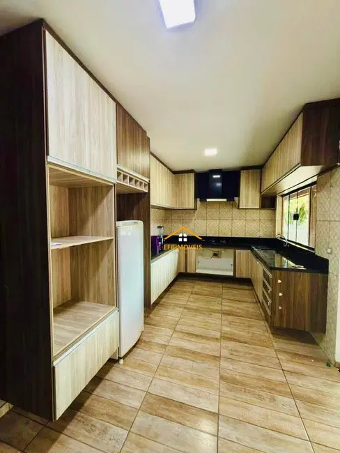 Foto 4 de Chácara com 3 quartos à venda, 1150m2 em Recanto do Guaraparí, Nova Odessa - SP