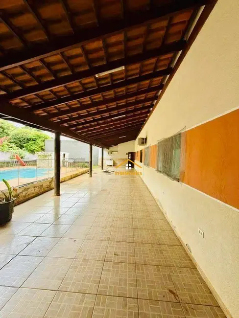 Foto 6 de Chácara com 3 quartos à venda, 1150m2 em Recanto do Guaraparí, Nova Odessa - SP