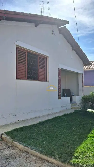 Foto 1 de Casa com 2 quartos à venda, 300m2 em Centro, Nova Odessa - SP