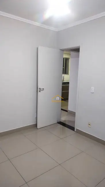 Foto 3 de Apartamento com 2 quartos para alugar, 49m2 em Americana - SP