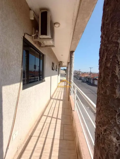 Foto 3 de Sobrado com 3 quartos à venda, 222m2 em Jardim da Alvorada, Nova Odessa - SP