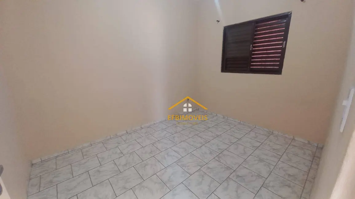 Foto 6 de Casa com 2 quartos à venda, 160m2 em Jardim Campos Verdes, Nova Odessa - SP