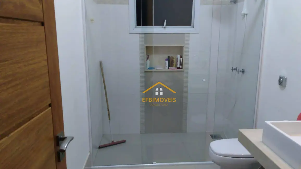 Foto 5 de Sobrado com 3 quartos à venda, 175m2 em Parque Fabrício, Nova Odessa - SP