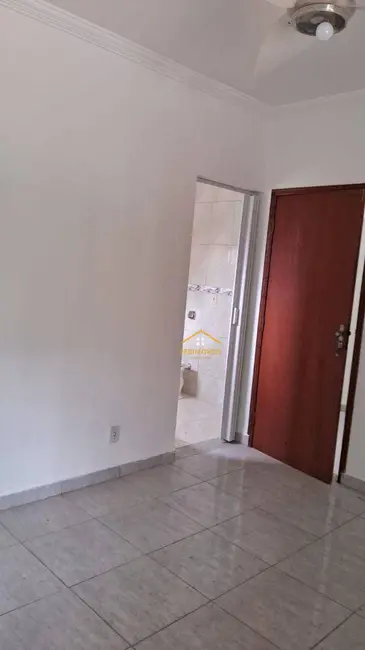 Sobrado com 3 quartos à venda e para alugar, 250m2 em Centro, Nova Odessa - SP - imagem 3 Foto 3 de Sobrado com 3 quartos à venda e para alugar, 250m2 em Centro, Nova Odessa - SP