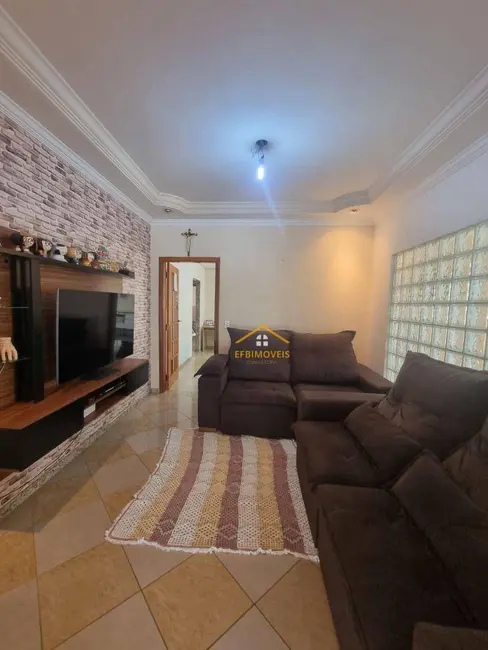 Foto 1 de Casa com 3 quartos à venda, 300m2 em Residencial Santa Luiza I, Nova Odessa - SP