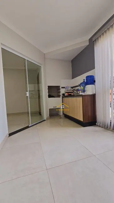 Foto 4 de Apartamento com 2 quartos à venda, 84m2 em Parque Universitário, Americana - SP