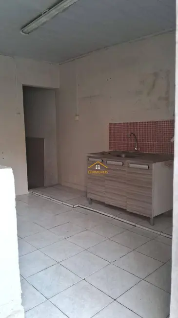 Foto 4 de Casa com 2 quartos à venda, 200m2 em Jardim Santa Rosa, Nova Odessa - SP