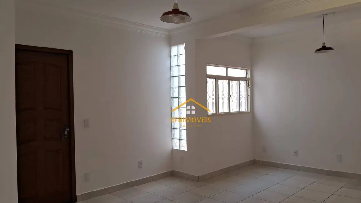 Foto 4 de Sobrado com 3 quartos à venda, 180m2 em Jardim Bela Vista, Nova Odessa - SP