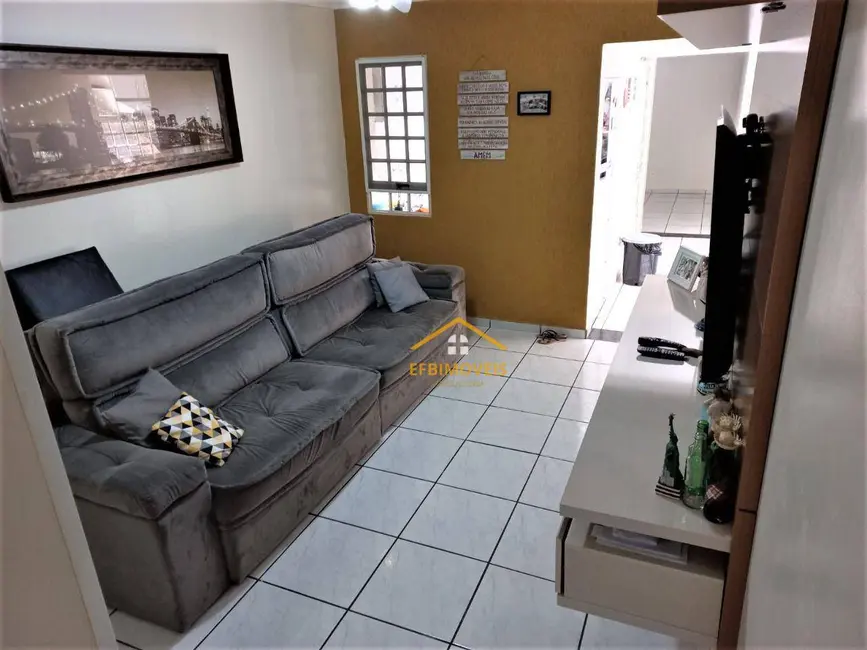 Foto 4 de Casa com 3 quartos à venda, 180m2 em Jardim da Alvorada, Nova Odessa - SP
