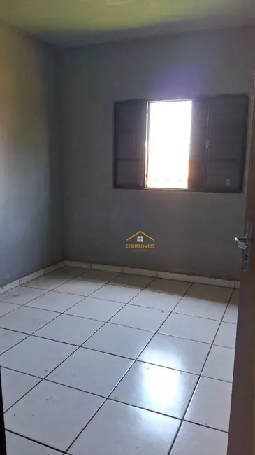 Foto 3 de Casa com 2 quartos à venda, 394m2 em Jardim de Éden, Nova Odessa - SP