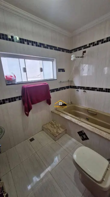 Foto 3 de Casa com 2 quartos à venda, 160m2 em Jardim Campos Verdes, Nova Odessa - SP