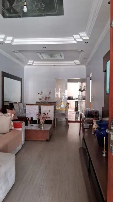 Foto 2 de Casa com 2 quartos à venda, 160m2 em Jardim Campos Verdes, Nova Odessa - SP