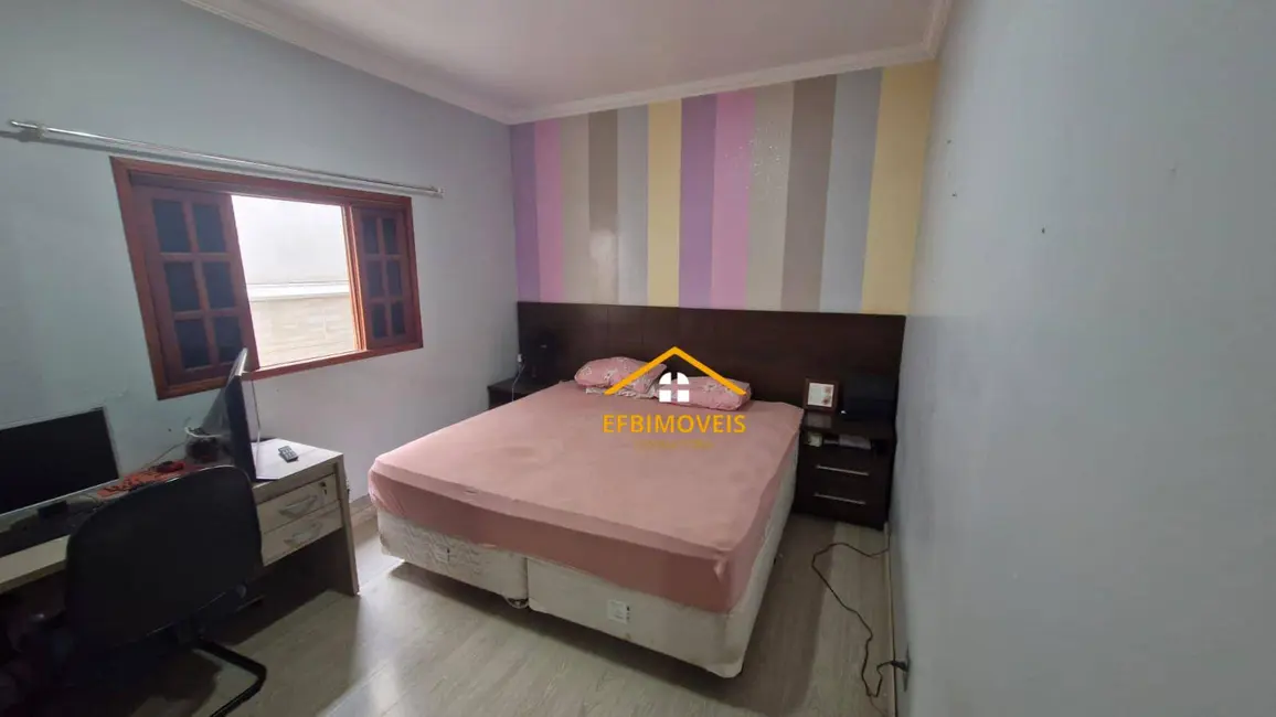 Foto 4 de Casa com 2 quartos à venda, 160m2 em Jardim Campos Verdes, Nova Odessa - SP