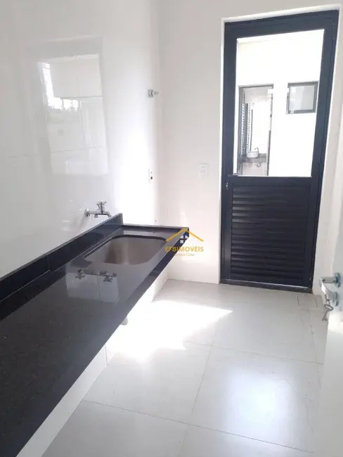 Foto 4 de Casa de Condomínio com 4 quartos à venda, 300m2 em Estância Hípica, Nova Odessa - SP