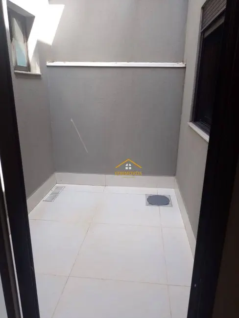 Foto 5 de Casa de Condomínio com 3 quartos à venda, 300m2 em Estância Hípica, Nova Odessa - SP