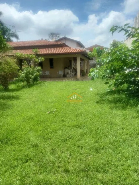 Foto 4 de Chácara com 3 quartos à venda, 800m2 em Balneário Salto Grande, Americana - SP