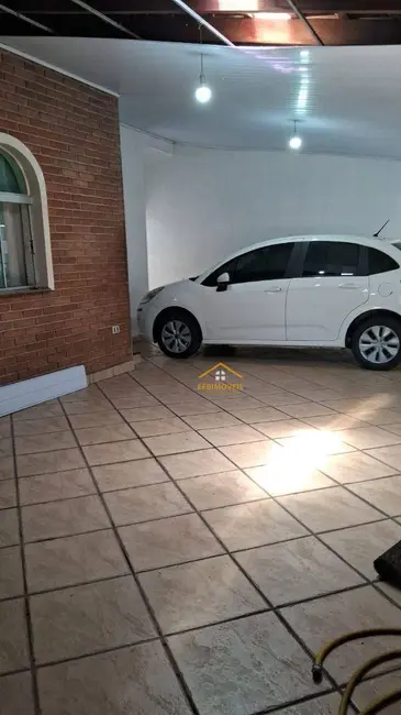 Foto 2 de Casa com 3 quartos à venda, 200m2 em Parque Industrial Fritz Bersin, Nova Odessa - SP