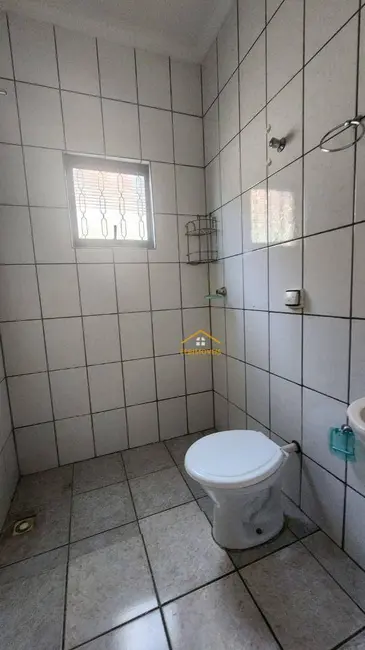Casa com 2 quartos à venda, 150m2 em Jardim Capuava, Nova Odessa - SP - imagem 4 Foto 4 de Casa com 2 quartos à venda, 150m2 em Jardim Capuava, Nova Odessa - SP