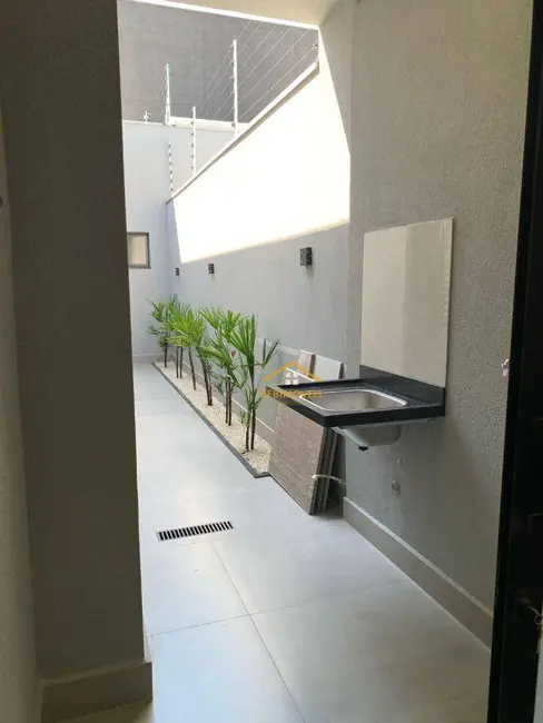 Casa com 3 quartos à venda, 150m2 em Parque Universitário, Americana - SP - imagem 5 Foto 5 de Casa com 3 quartos à venda, 150m2 em Parque Universitário, Americana - SP
