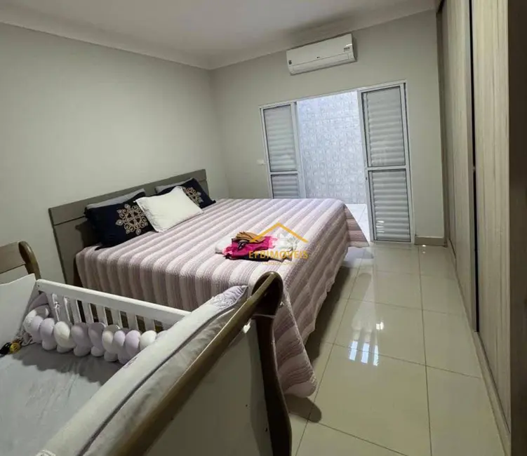 Foto 7 de Casa com 3 quartos à venda, 187m2 em Parque Novo Mundo, Americana - SP