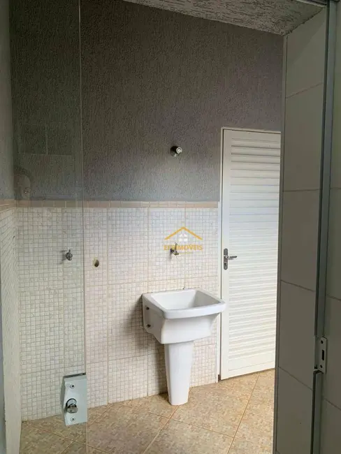 Foto 4 de Casa com 2 quartos à venda, 150m2 em Residencial Santa Luiza II, Nova Odessa - SP